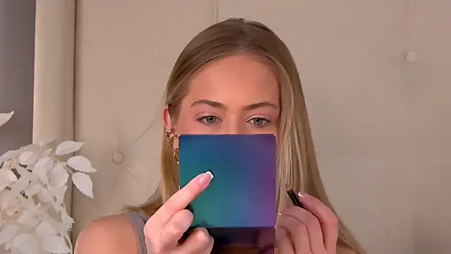 Snapshot of ur_wet_dreams chatting on February 19, 2026, 4:20 am ur wet dreams online show from February 19, 2026, 4:20 am