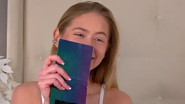 Snapshot of ur_wet_dreams chatting on February 6, 2026, 1:51 pm ur wet dreams online show from February 6, 2026, 1:51 pm