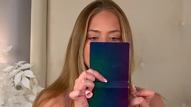 Snapshot of ur_wet_dreams chatting on February 11, 2026, 4:12 am ur wet dreams online show from February 11, 2026, 4:12 am