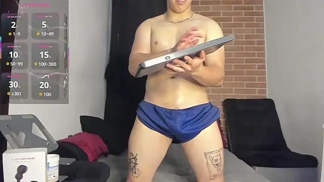 DavidX X21 Strip online show from May 29, 2026, 7:58 am
