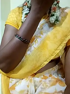 Snapshot of TeluguammayiMahi chatting on April 21, 2026, 1:42 am TeluguammayiMahi online show from April 21, 2026, 1:42 am