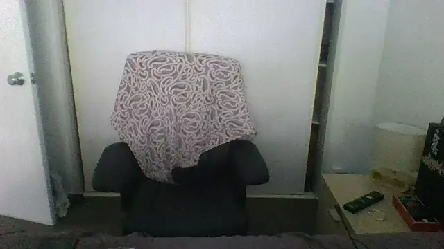 TAIZWRLD online show from November 6, 2025, 7:18 pm