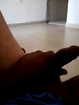 Snapshot of Moreno-32- chatting on March 3, 2026, 6:04 pm Moreno-32- online show from March 3, 2026, 6:04 pm