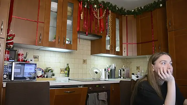 YKwhynot online show from January 8, 2026, 11:49 am