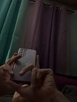 Snapshot of SUCKMEDEEP69 chatting on November 7, 2025, 12:04 am SUCKMEDEEP69 online show from November 7, 2025, 12:04 am