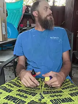 Snapshot of SUCKMEDEEP69 chatting on October 19, 2025, 11:57 am SUCKMEDEEP69 online show from October 19, 2025, 11:57 am