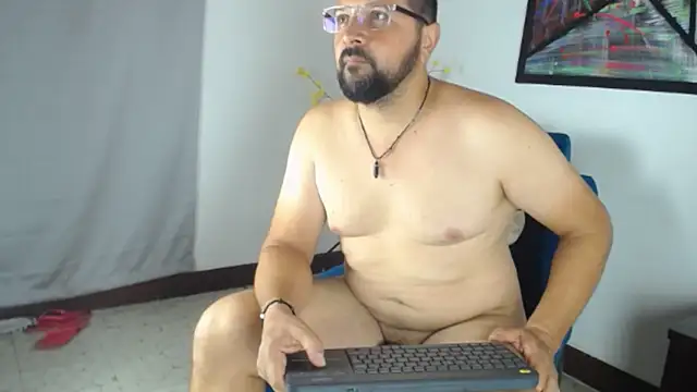 Snapshot of Daniel_08_8 chatting on March 17, 2025, 2:34 pm Daniel 08 8 online show from March 17, 2025, 2:34 pm