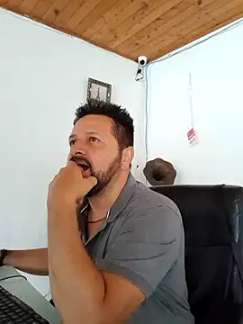 Snapshot of Daniel_08_8 chatting on February 11, 2025, 7:27 pm Daniel 08 8 online show from February 11, 2025, 7:27 pm