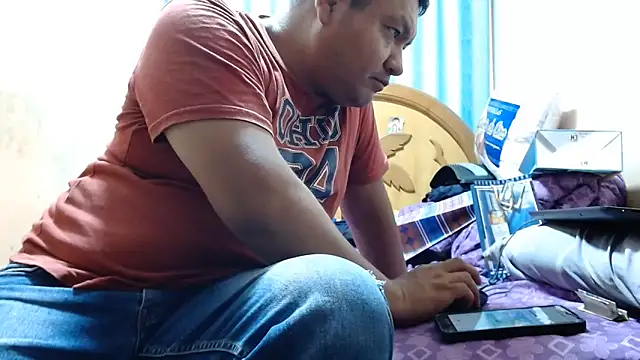 nakedlima online show from June 21, 2026, 6:14 pm