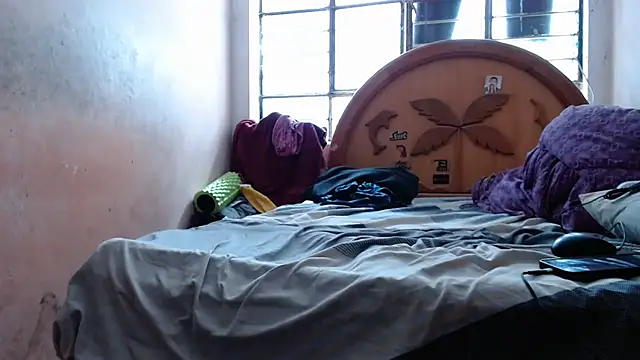 nakedlima online show from October 11, 2025, 5:25 pm