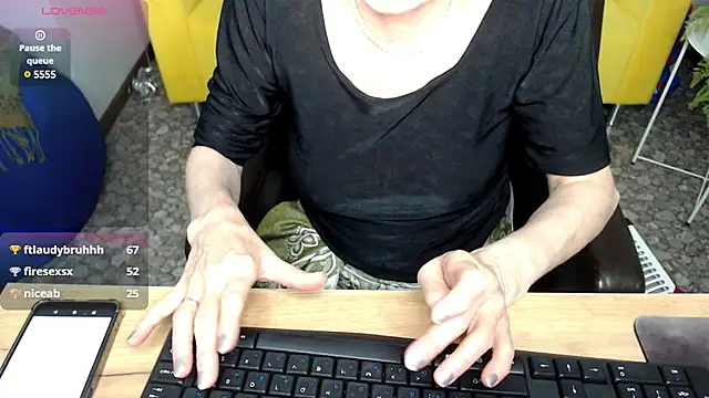 SexyGrandma  online show from February 25, 2025, 12:47 am