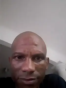 diablok1705 online show from October 7, 2025, 1:17 am