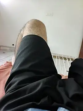 xmanrawan2 online show from October 20, 2025, 8:04 am