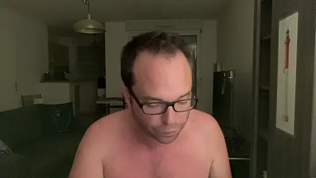 Snapshot of Funnyjul31 chatting on June 21, 2026, 12:22 pm Funnyjul31 online show from June 21, 2026, 12:22 pm