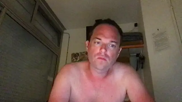 Snapshot of Funnyjul31 chatting on June 4, 2026, 9:52 pm Funnyjul31 online show from June 4, 2026, 9:52 pm