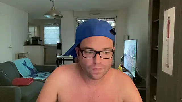 Funnyjul31 online show from July 31, 2026, 4:26 pm