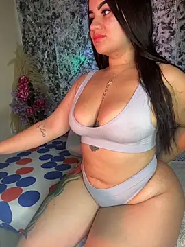 Snapshot of alexa_cf chatting on October 23, 2025, 6:23 am alexa cf online show from October 23, 2025, 6:23 am