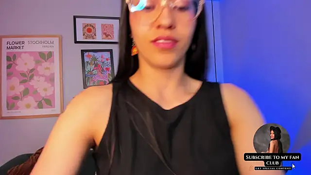 nina  dixon online show from February 13, 2025, 8:13 pm