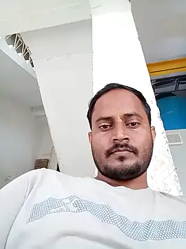 Night View online show from October 26, 2025, 4:35 am