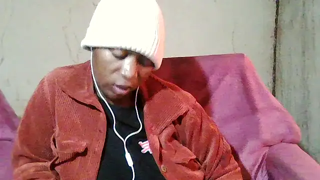Hotchic22 online show from September 25, 2025, 7:36 am