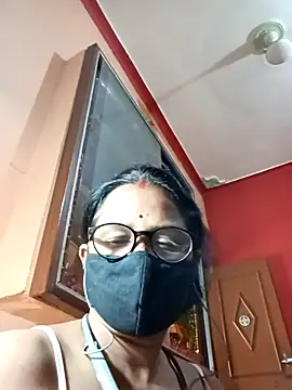 Snapshot of runi31 chatting on September 29, 2025, 9:05 am runi31 online show from September 29, 2025, 9:05 am