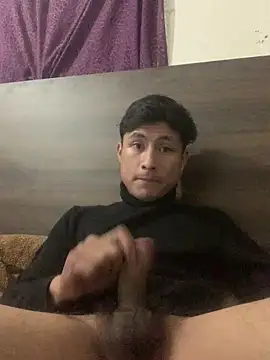 EduardoEspinoza12 online show from May 27, 2026, 10:22 am