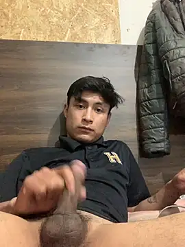 EduardoEspinoza12 online show from April 13, 2026, 8:29 am