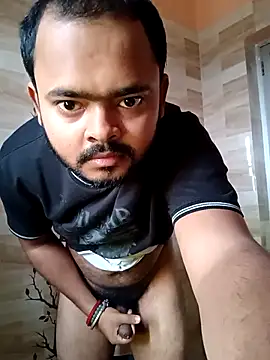 guavam65 online show from March 27, 2026, 3:48 am