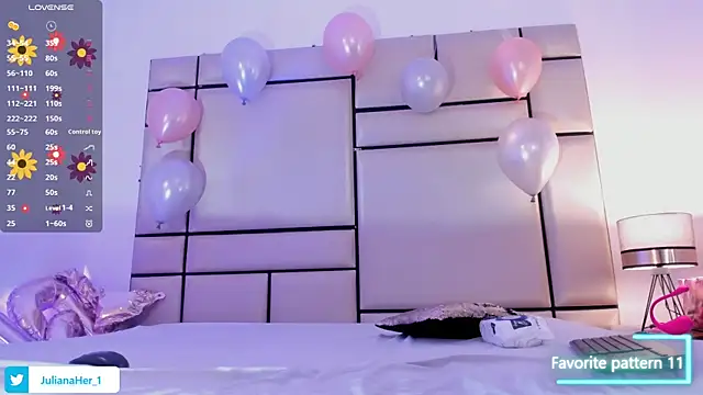 JulianaaHerrera online show from October 18, 2025, 11:45 am