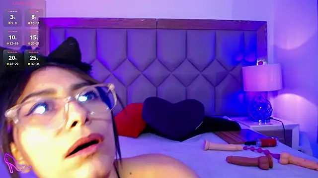 Snapshot of PamelaaPonce chatting on November 30, 2025, 3:02 pm PamelaaPonce online show from November 30, 2025, 3:02 pm