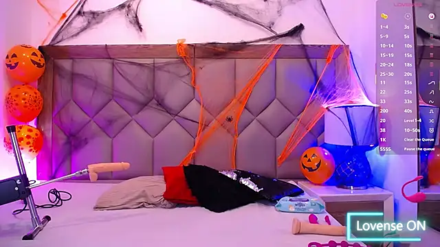 Snapshot of PamelaaPonce chatting on October 25, 2025, 2:07 pm PamelaaPonce online show from October 25, 2025, 2:07 pm