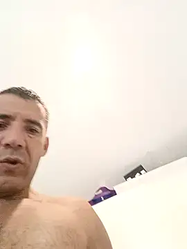 juanignacioargentino online show from September 15, 2025, 3:45 pm