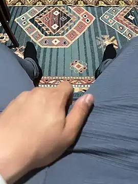 senle12ben2 online show from March 6, 2025, 9:53 pm