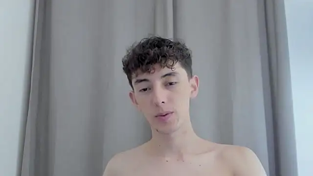 Snapshot of miketwink chatting on October 23, 2025, 1:59 am miketwink online show from October 23, 2025, 1:59 am