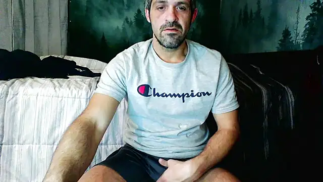 Snapshot of Troyt87 chatting on January 11, 2025, 9:04 am Troyt87 online show from January 11, 2025, 9:04 am