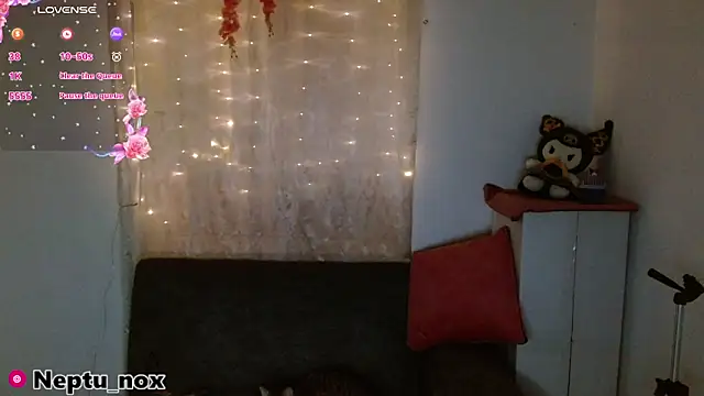 Snapshot of neptu_noxx chatting on January 31, 2025, 4:25 am neptu noxx online show from January 31, 2025, 4:25 am