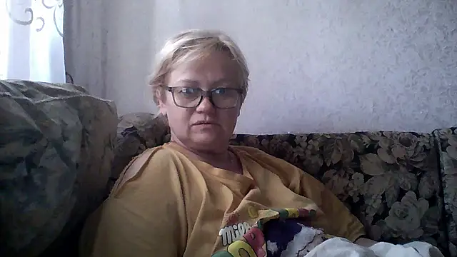 Snapshot of Mayya4321 chatting on May 17, 2026, 7:30 am Mayya4321 online show from May 17, 2026, 7:30 am