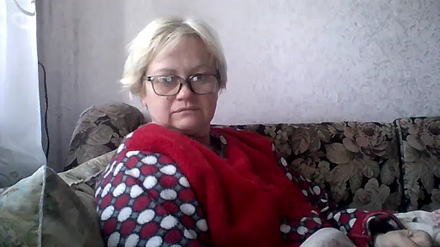 Snapshot of Mayya4321 chatting on April 19, 2026, 6:47 am Mayya4321 online show from April 19, 2026, 6:47 am