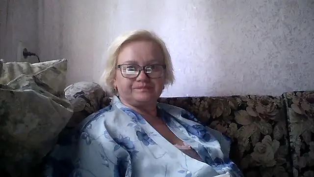 Snapshot of Mayya4321 chatting on May 29, 2026, 10:21 am Mayya4321 online show from May 29, 2026, 10:21 am