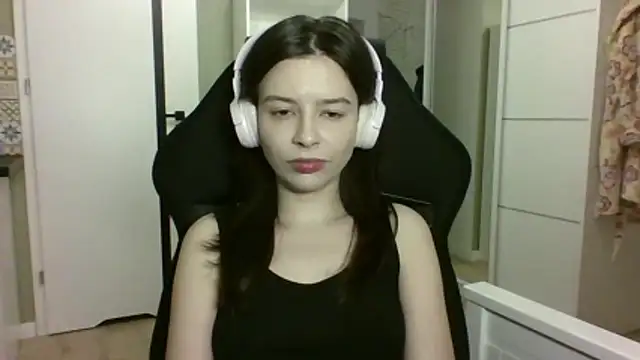 LariceSexy online show from March 23, 2026, 7:14 pm