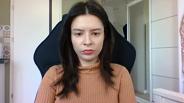 LariceSexy online show from February 11, 2026, 1:11 pm