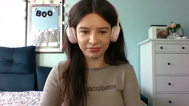 Snapshot of LariceSexy chatting on September 29, 2025, 12:11 pm LariceSexy online show from September 29, 2025, 12:11 pm