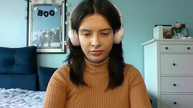 LariceSexy online show from October 10, 2025, 2:07 pm