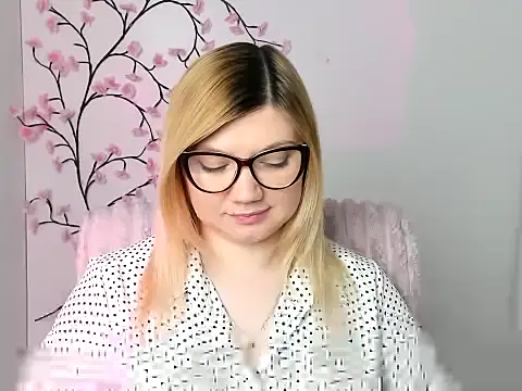 Lola moree online show from February 23, 2026, 12:50 pm