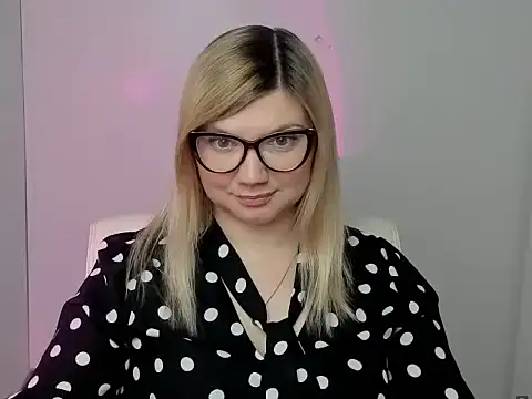 Lola moree online show from October 10, 2025, 5:36 pm