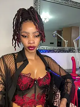 Snapshot of ZinaFreak chatting on November 22, 2025, 11:14 pm ZinaFreak online show from November 22, 2025, 11:14 pm