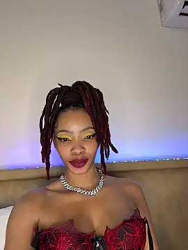 Snapshot of ZinaFreak chatting on November 8, 2025, 7:06 pm ZinaFreak online show from November 8, 2025, 7:06 pm