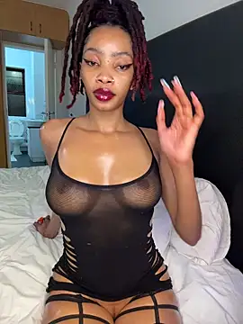 Snapshot of ZinaFreak chatting on November 23, 2025, 9:25 pm ZinaFreak online show from November 23, 2025, 9:25 pm