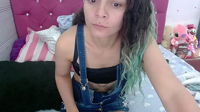 Ariasmithog online show from March 31, 2026, 10:01 pm