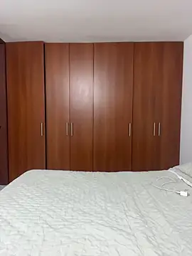 eileensophi online show from January 6, 2026, 2:15 am